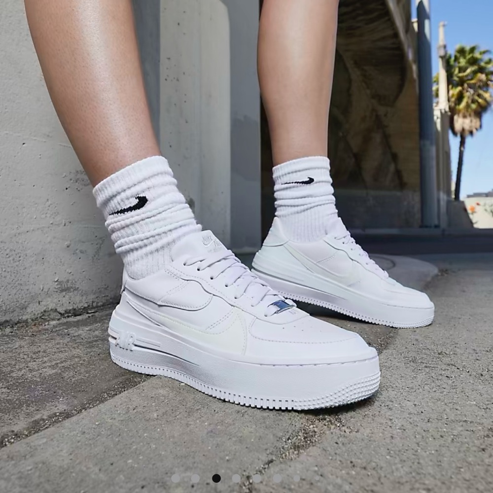 Nike AF1 Platform Sneakers
